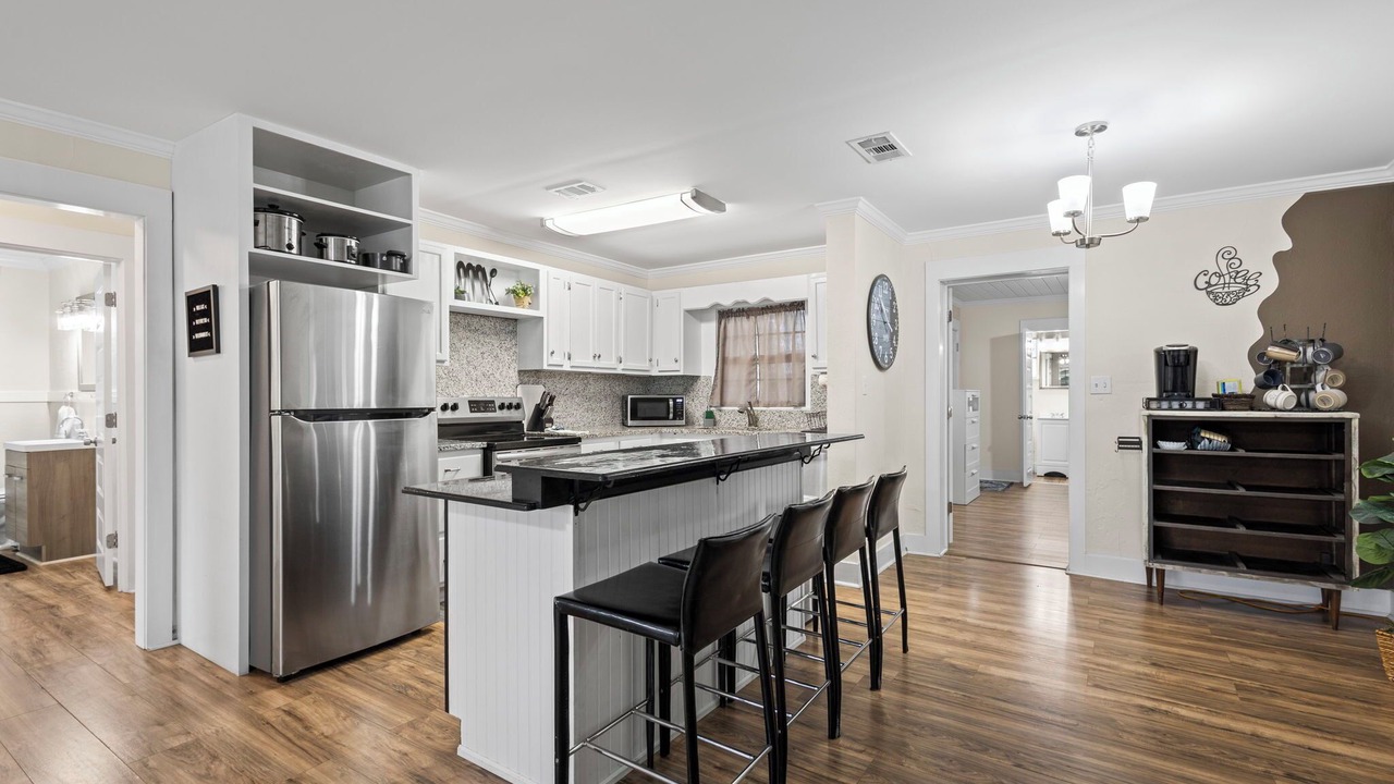 Photo of Kitchen in Foley