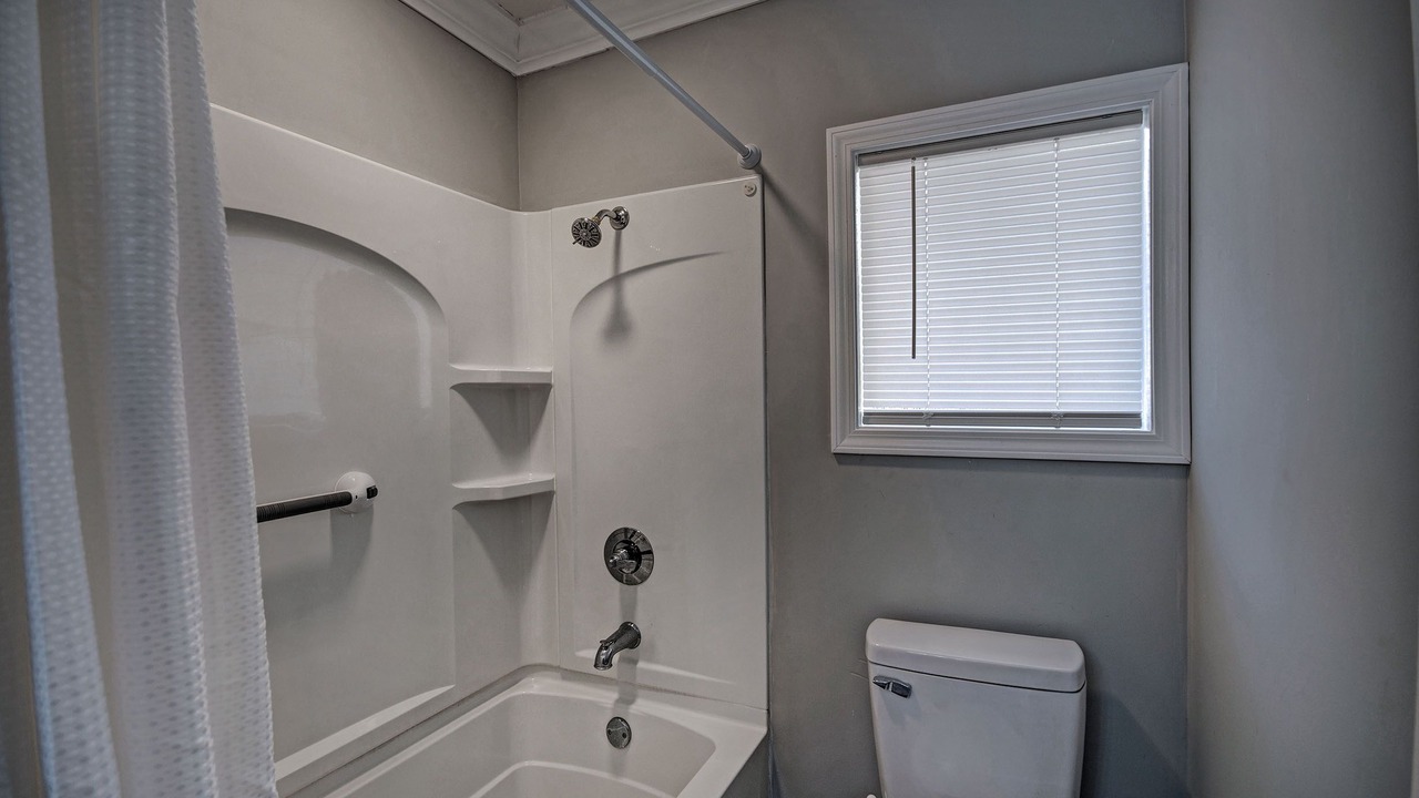 Photo of Bathroom in Clinton