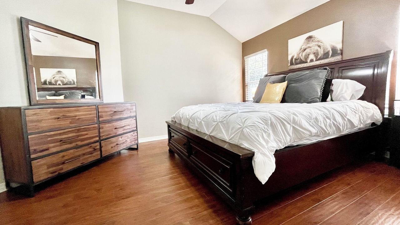 Photo of Bedroom in Saint Elmo