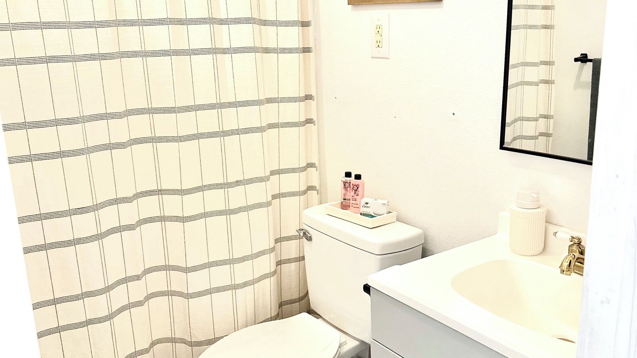 Photo of Bathroom in Pascagoula