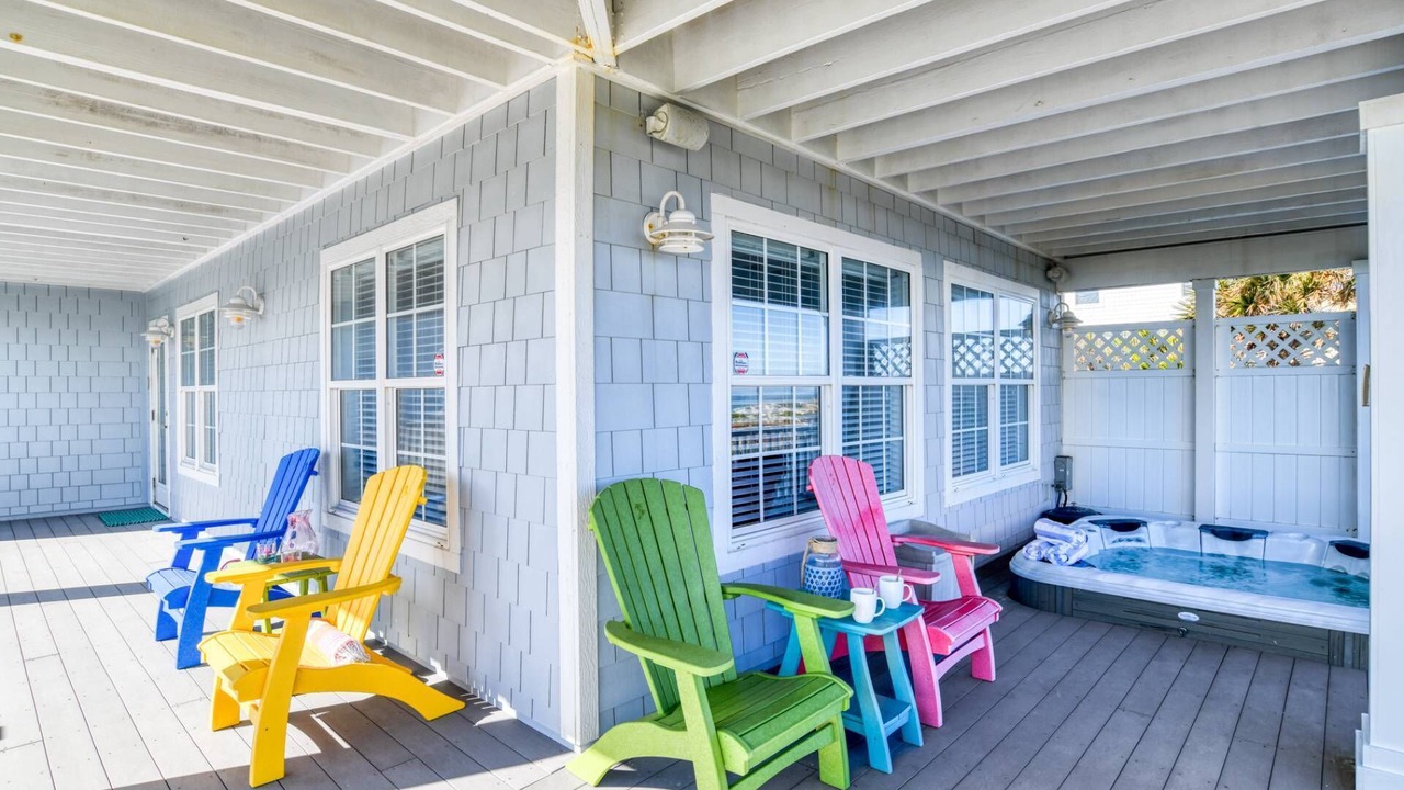 Photo of Patio Balcony in Crescent Beach