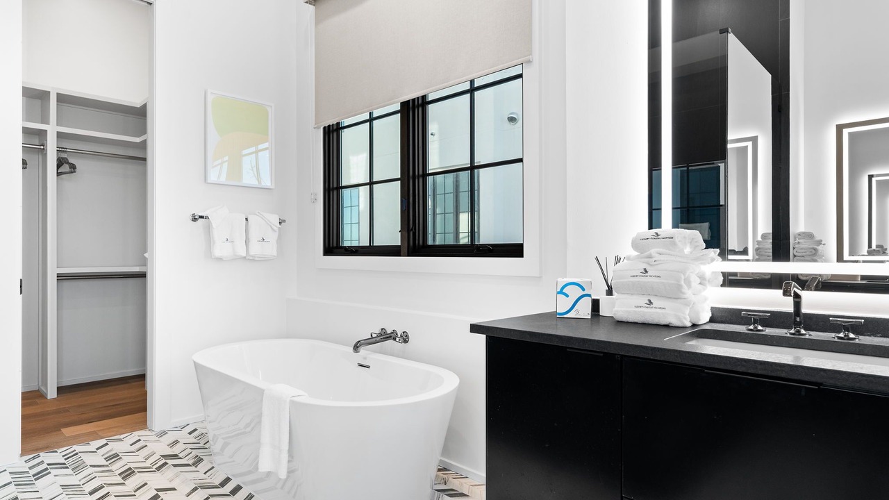 Photo of Bathroom in Ono Island