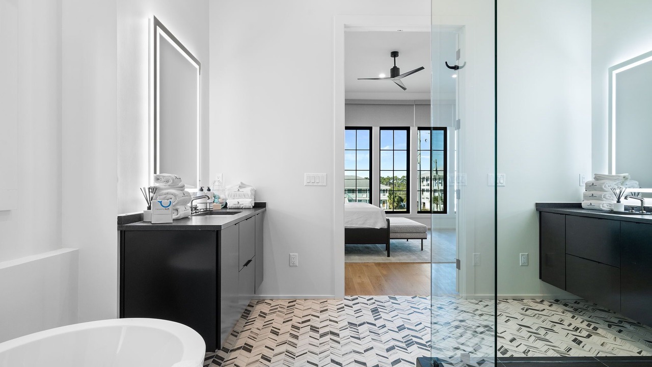 Photo of Bathroom in Ono Island