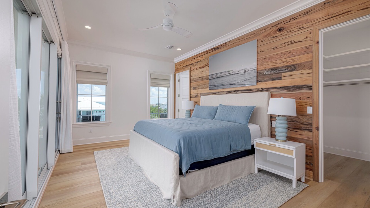 Photo of Bedroom in Pensacola Beach