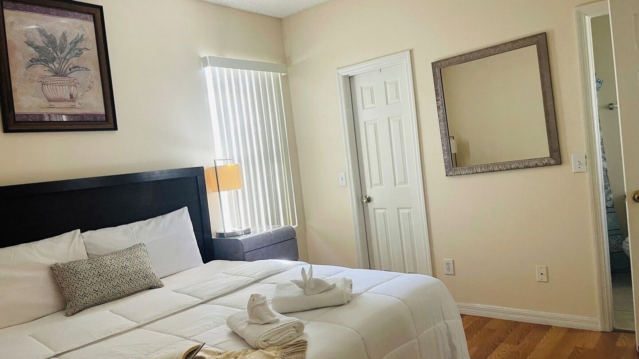 Photo of Bedroom in Sunset Ridge