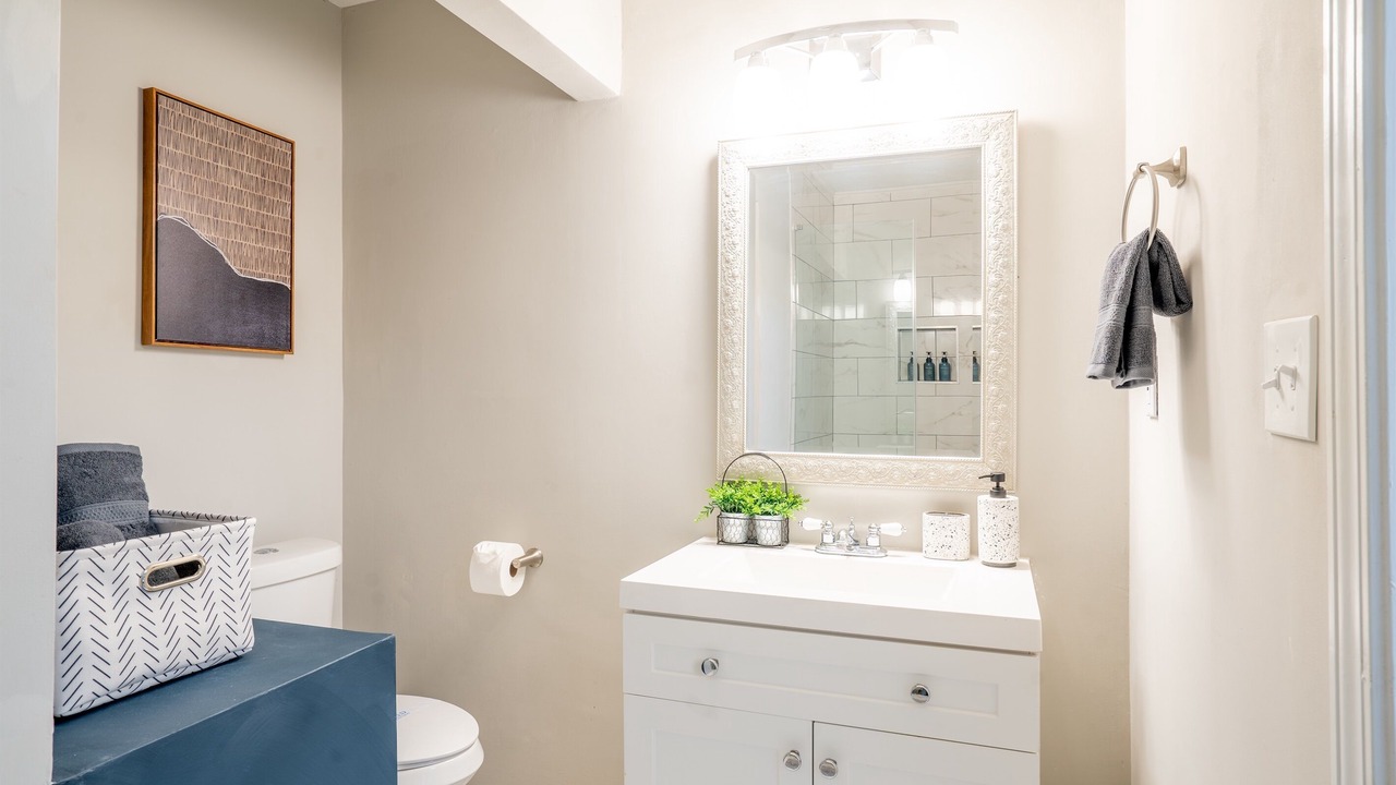 Photo of Bathroom in Candler-McAfee