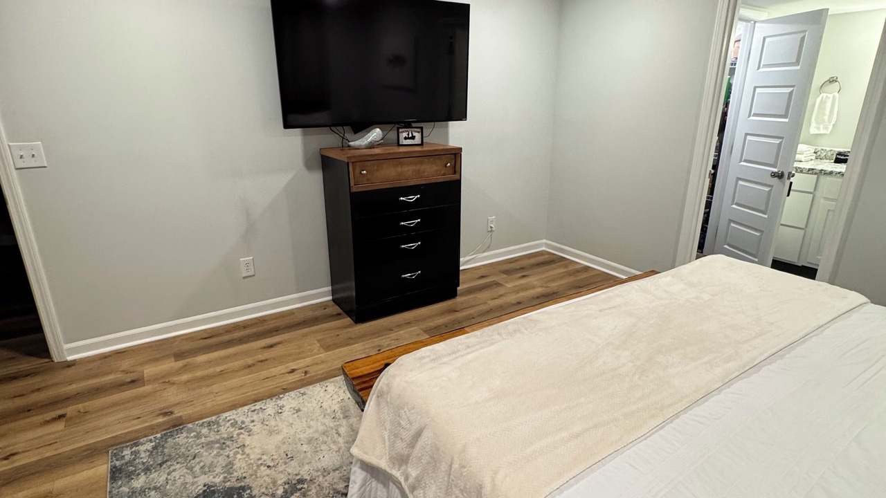 Photo of Bedroom in Groveoak