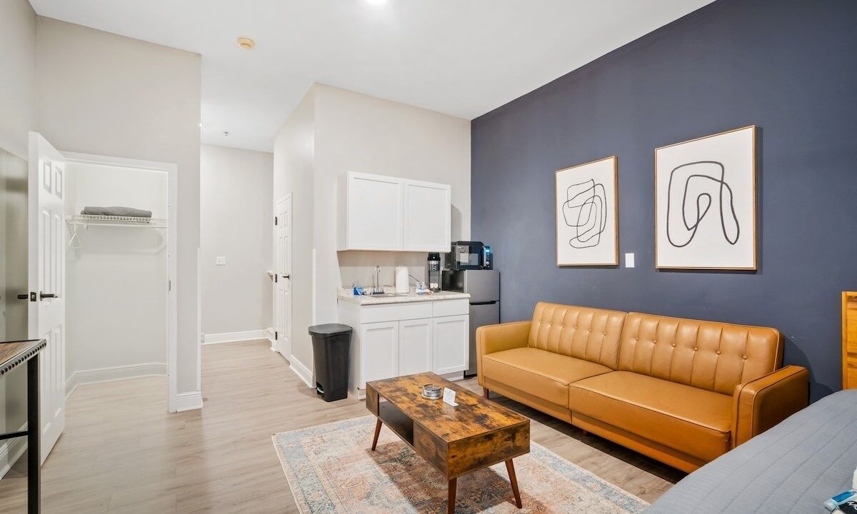 Photo of Livingroom in Grand Bay