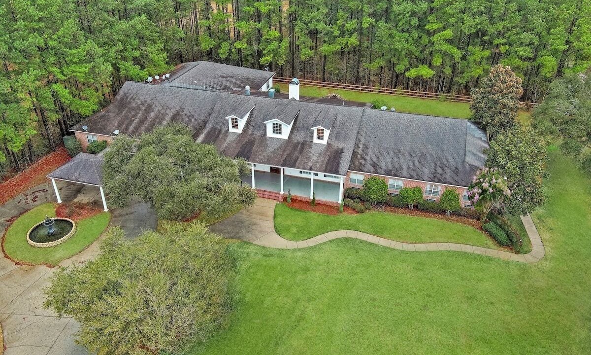 Photo of Outdoor in Grand Bay