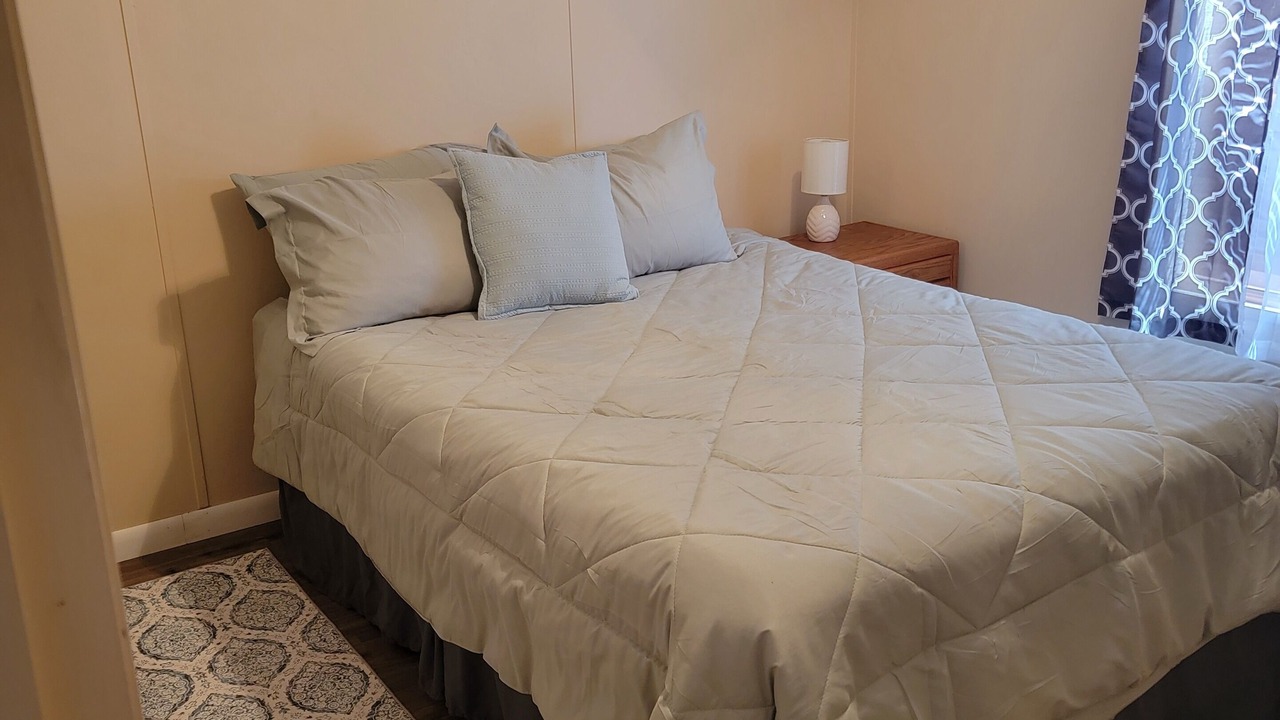 Photo of Bedroom in Welaka