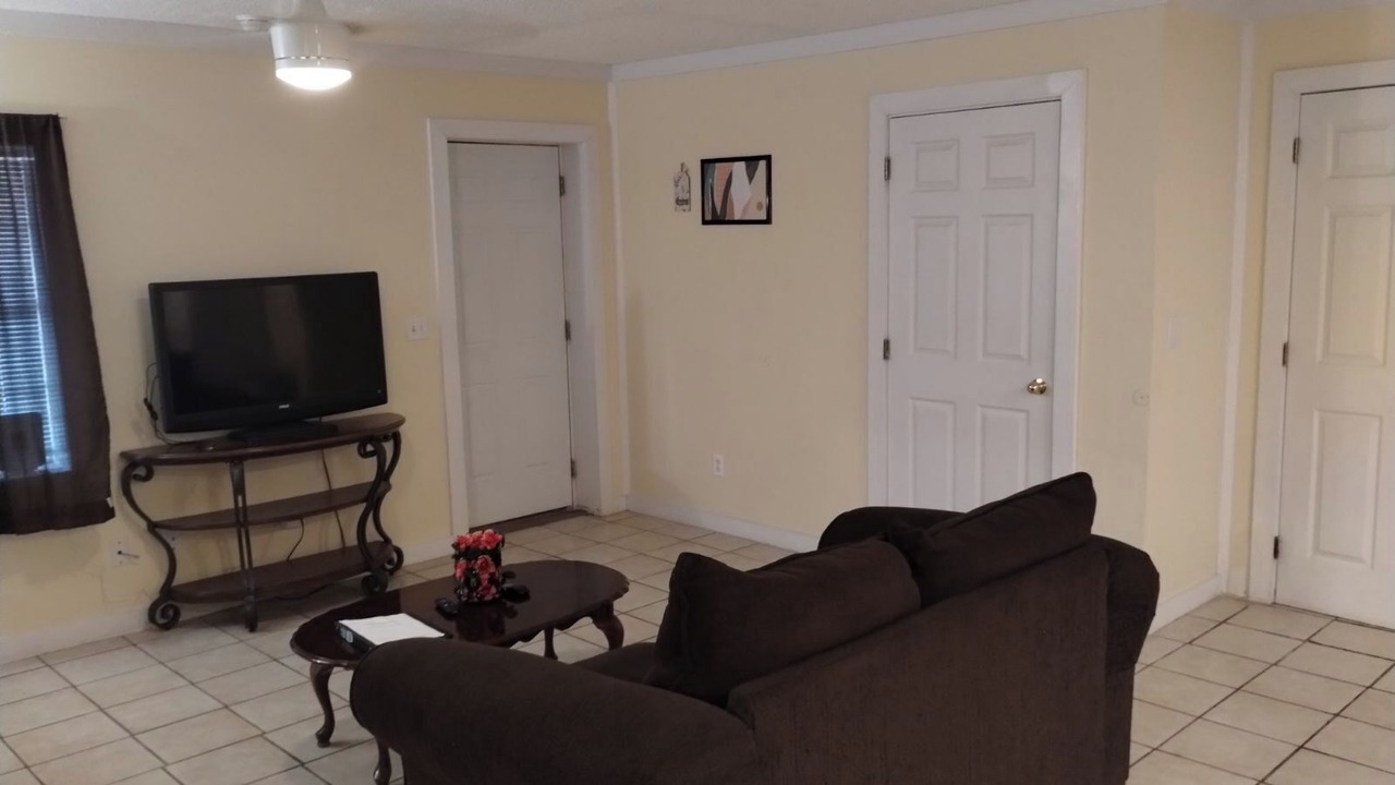 Photo of Livingroom in Cochran