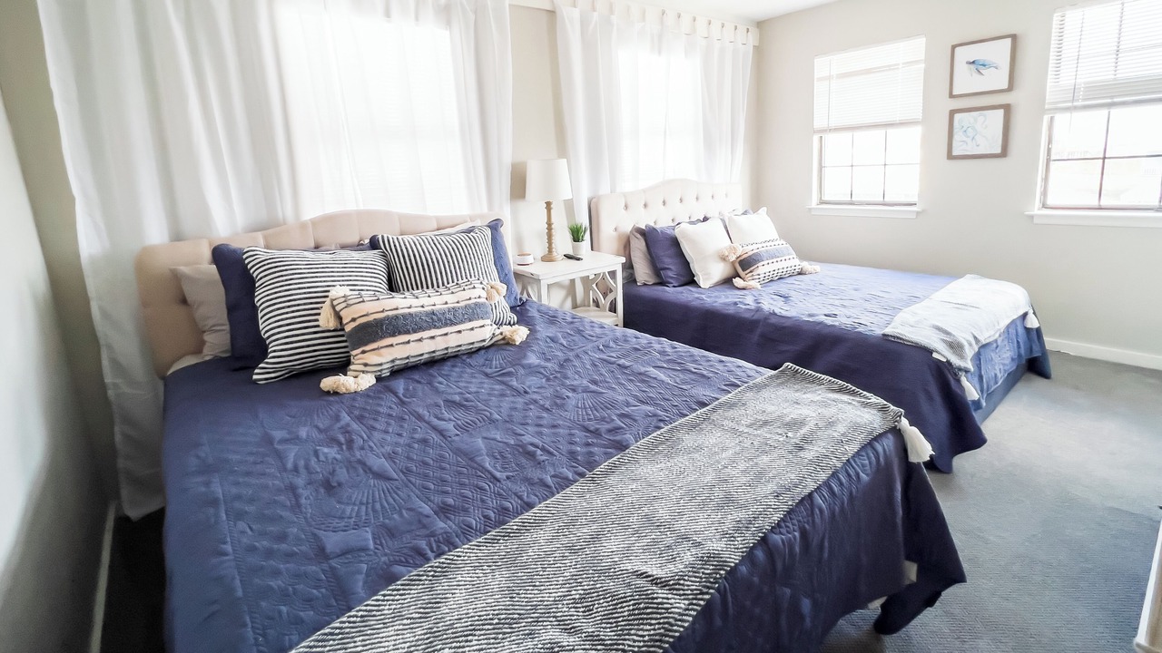 Photo of Bedroom in Dauphin Island