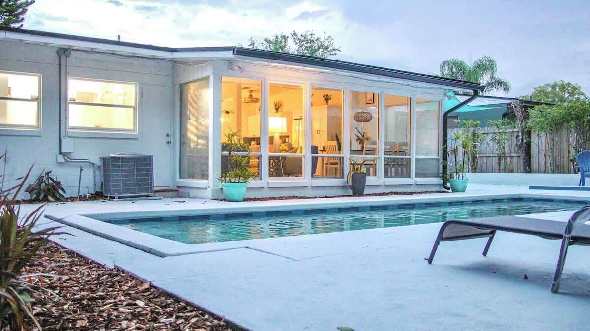 Photo of Outdoor in Lake Underhill