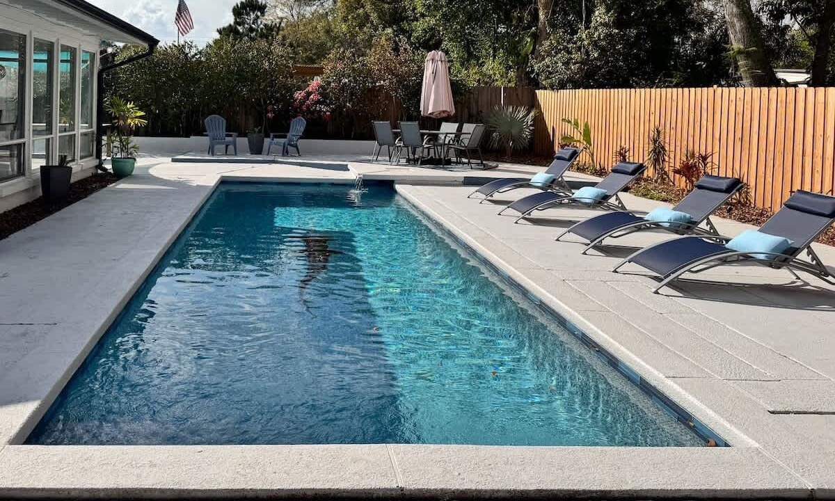 Photo of Outdoor in Lake Underhill