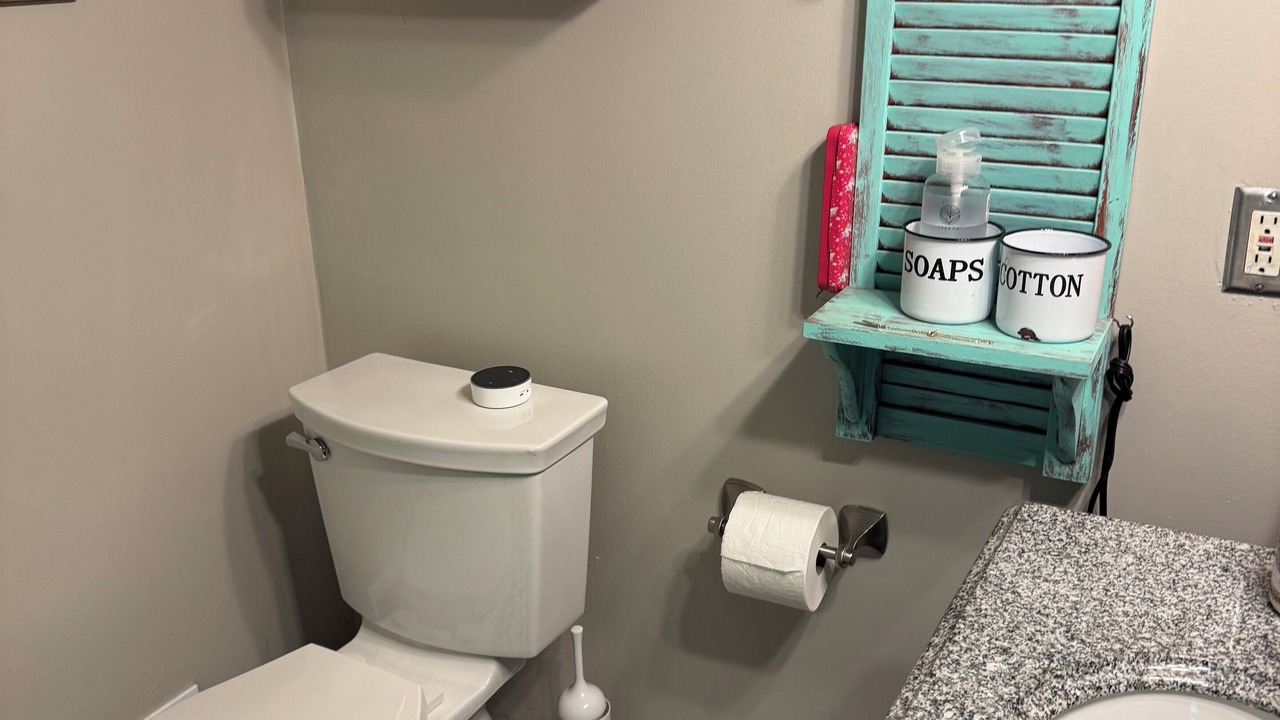 Photo of Bathroom in Underwood Hills