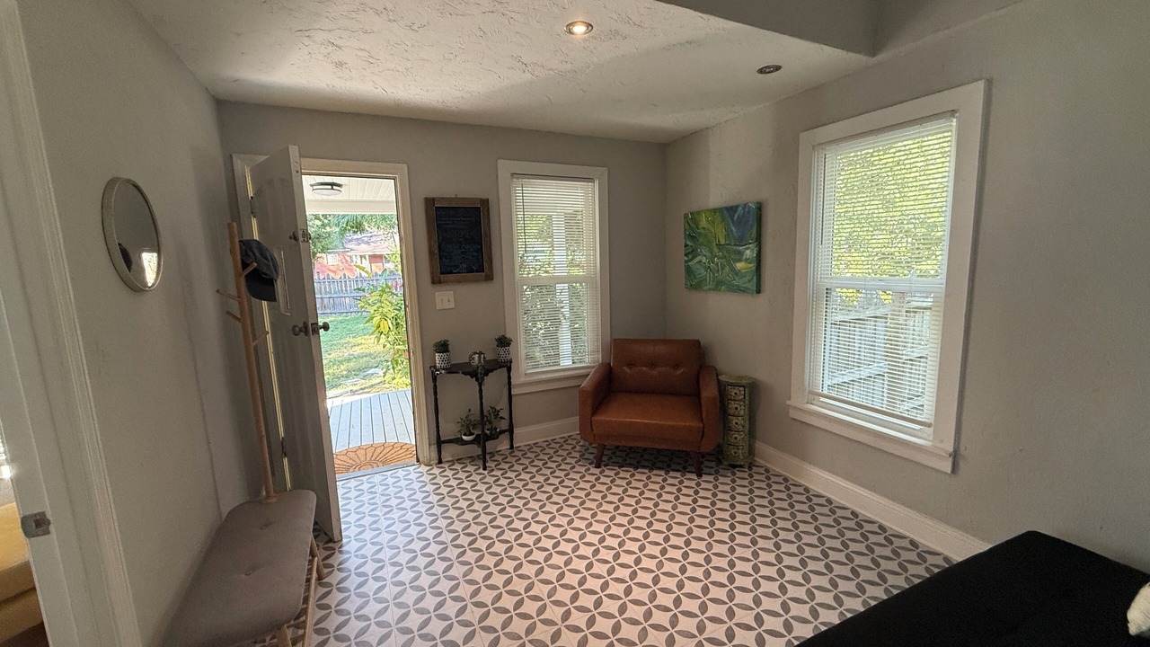 Photo of Livingroom in South Riverside
