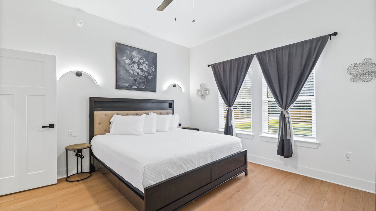 Photo of Bedroom in Summerdale