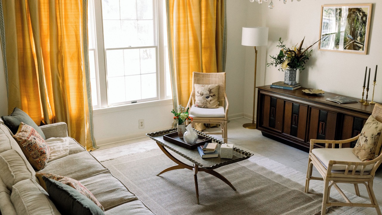 Photo of Livingroom in Fairbanks