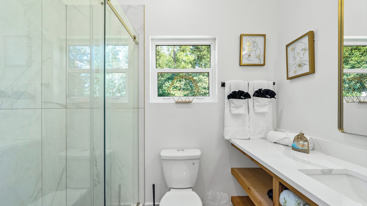 Photo of Bathroom in Foley