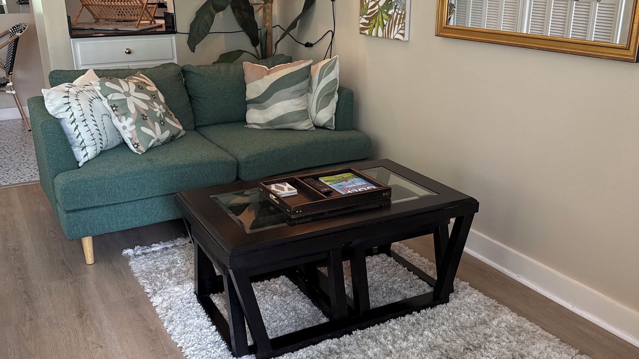 Photo of Livingroom in Daphne