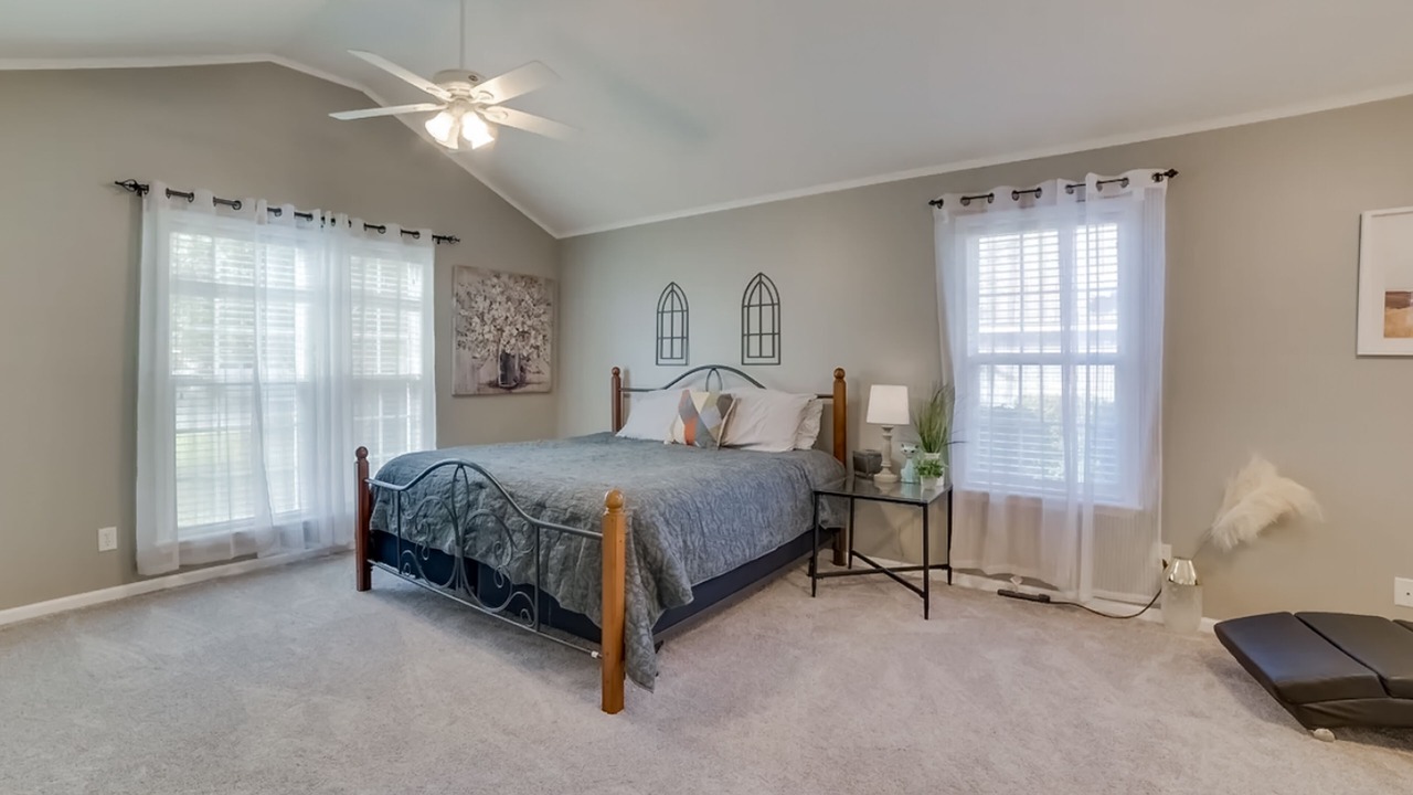 Photo of Bedroom in Valdosta