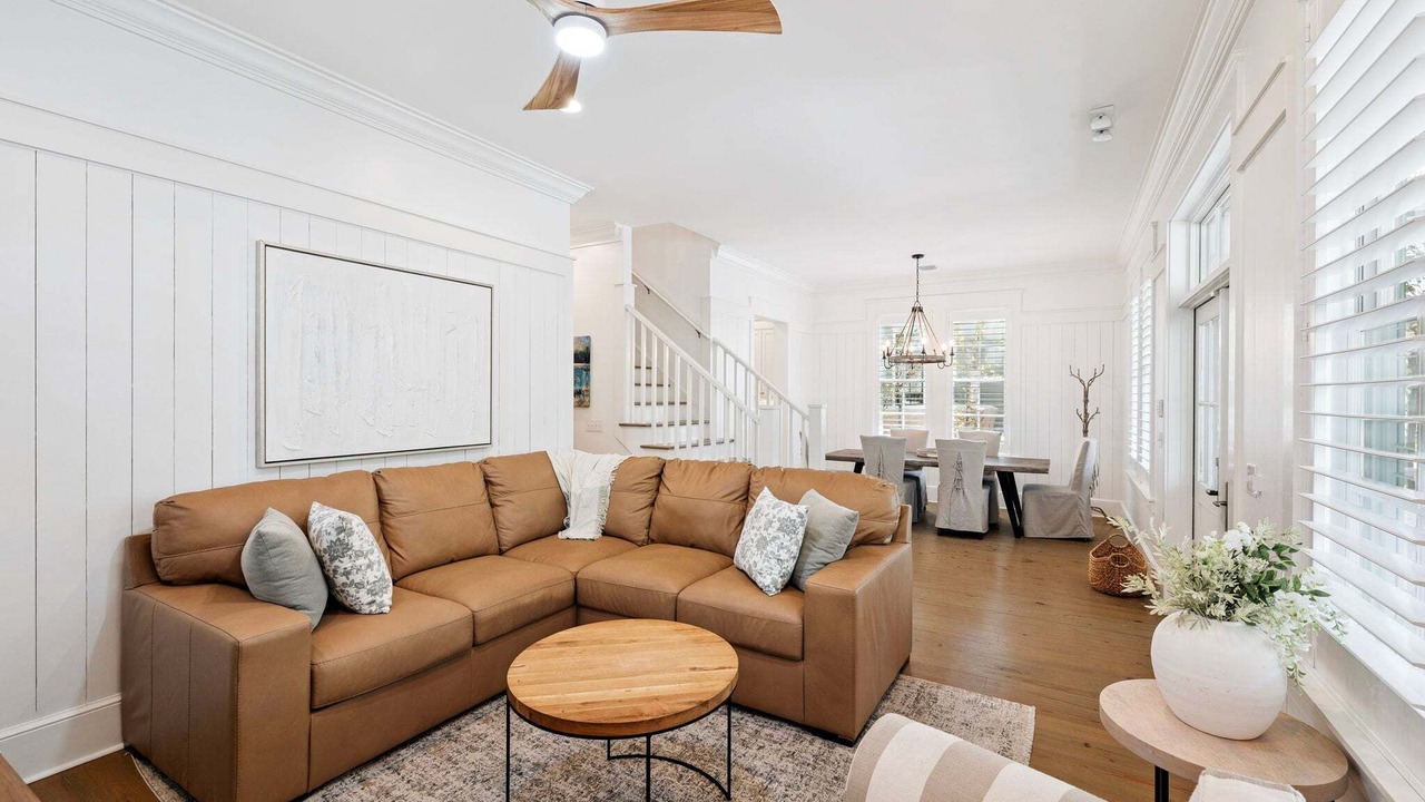 Photo of Livingroom in Forest District