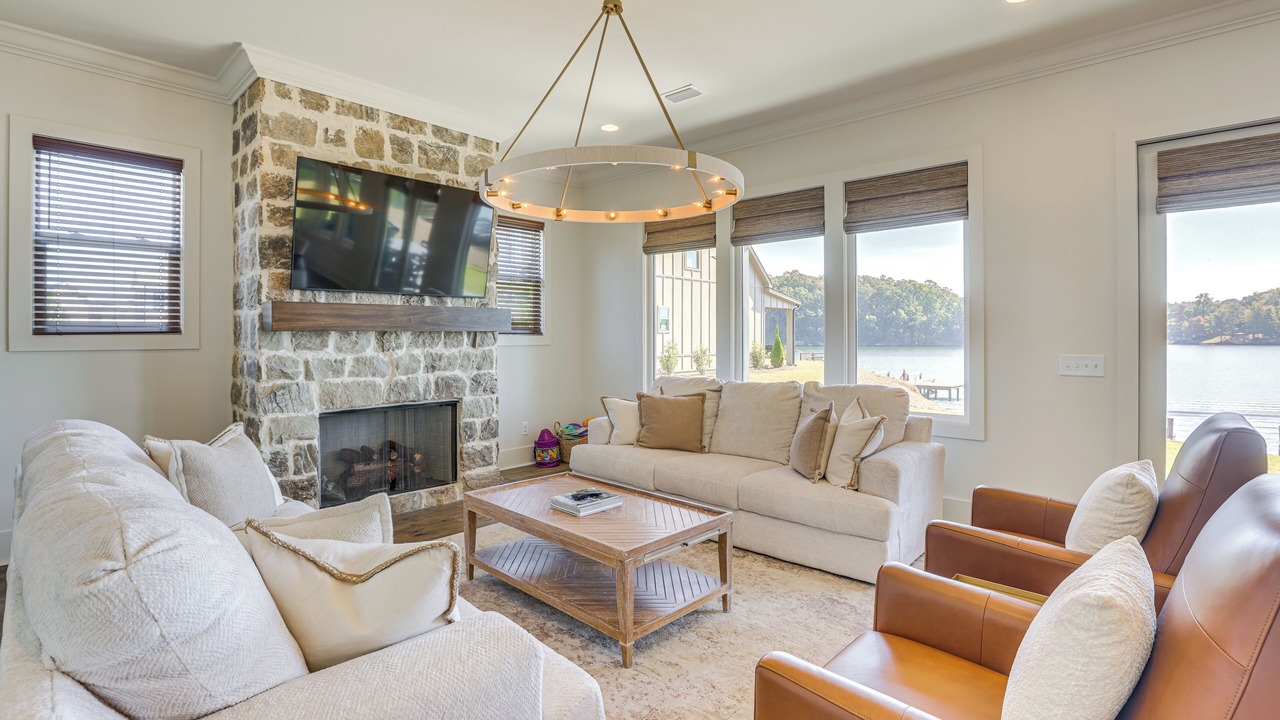 Photo of Livingroom in Alexander City