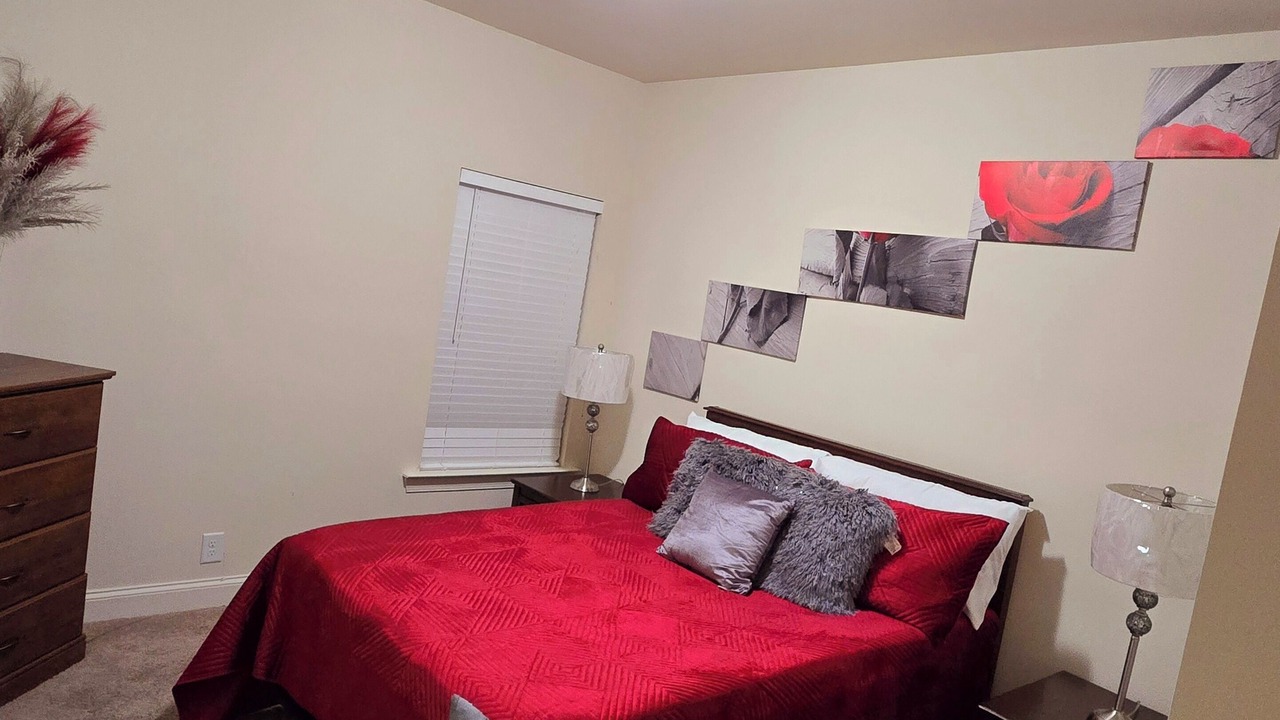 Photo of Bedroom in Tuscaloosa