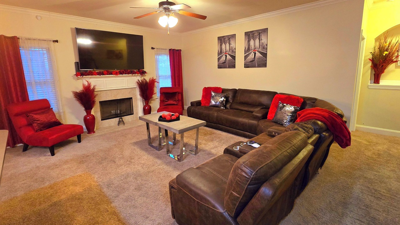 Photo of Livingroom in Tuscaloosa