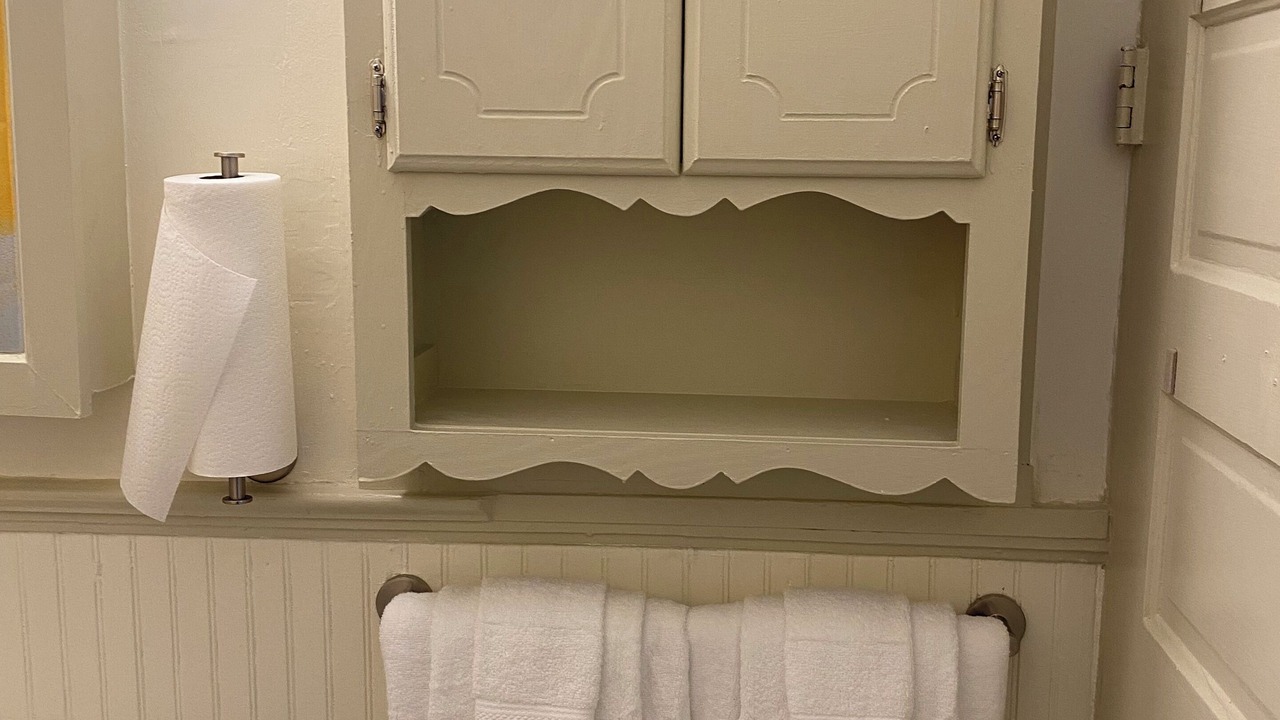 Photo of Bathroom in Highlands - Perkins