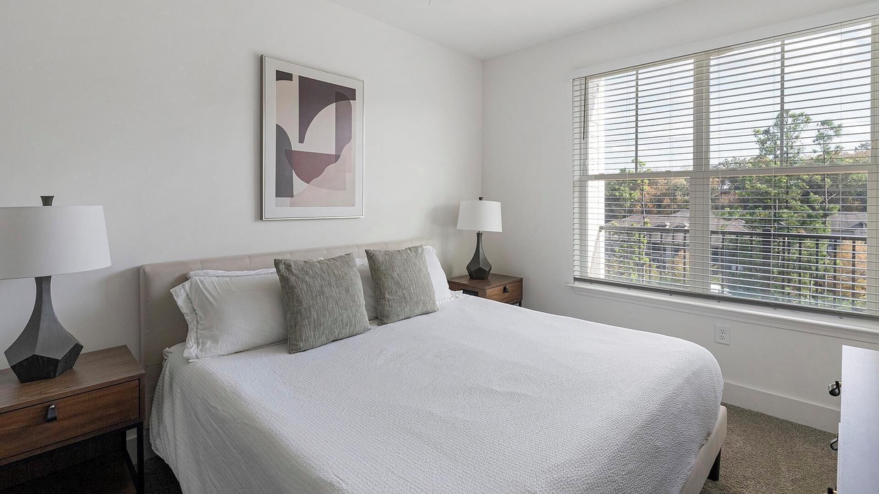 Photo of Bedroom in Crestline Heights
