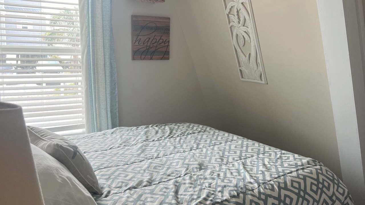 Photo of Bedroom in Royal Lagoons