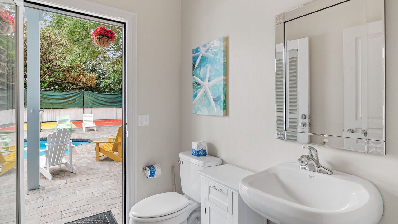 Photo of Bathroom in Tang-O-Mar