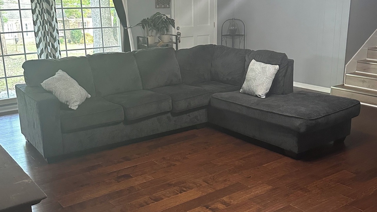 Photo of Livingroom in Woodland Hills