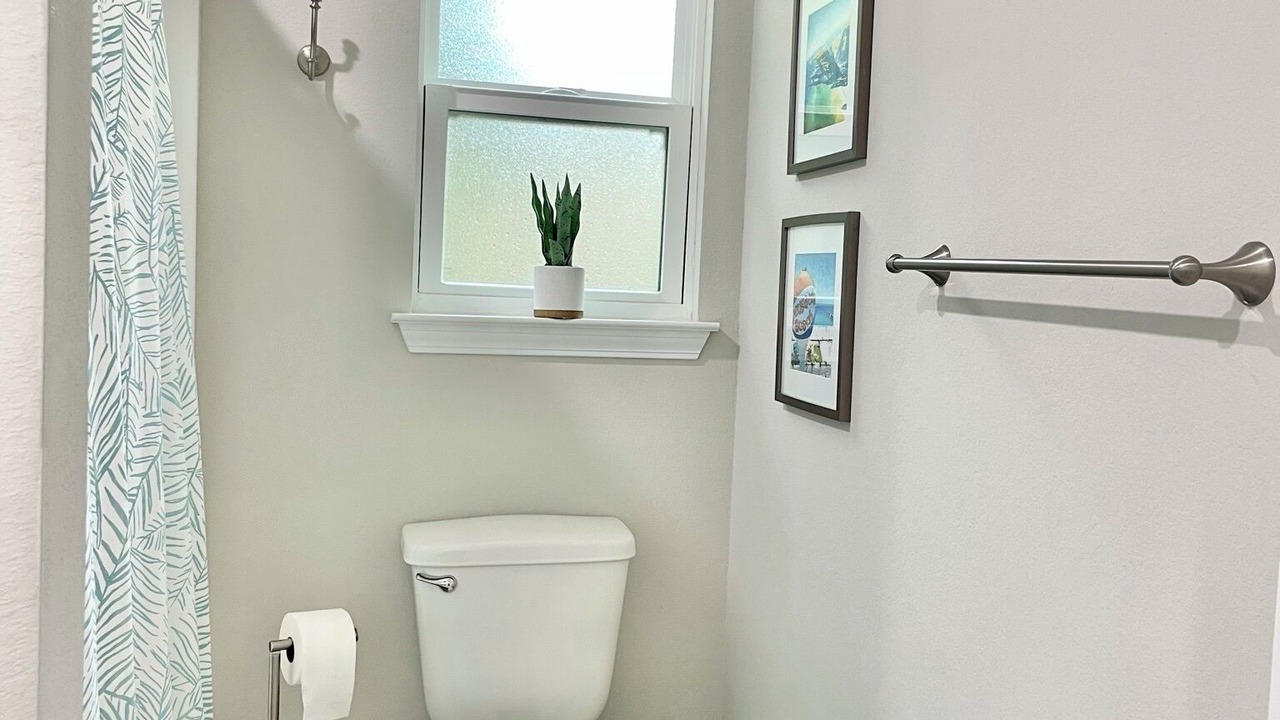 Photo of Bathroom in Ono Island
