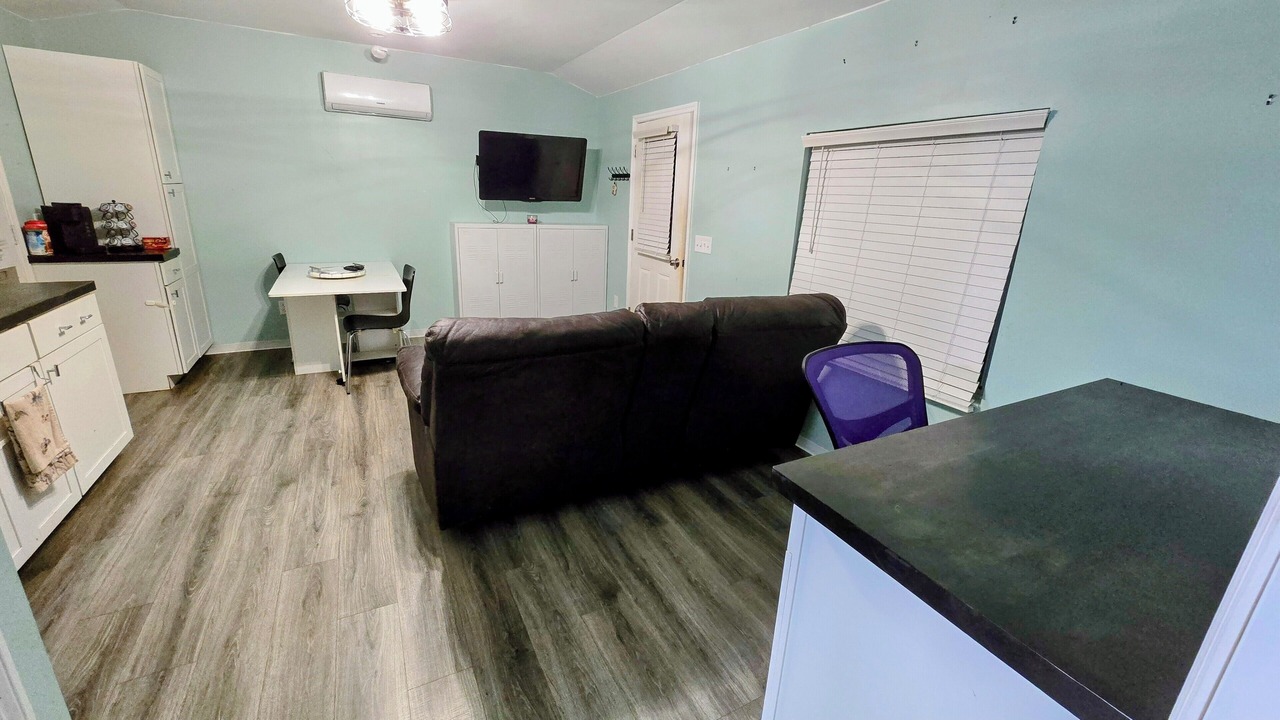 Photo of Livingroom in Brundidge