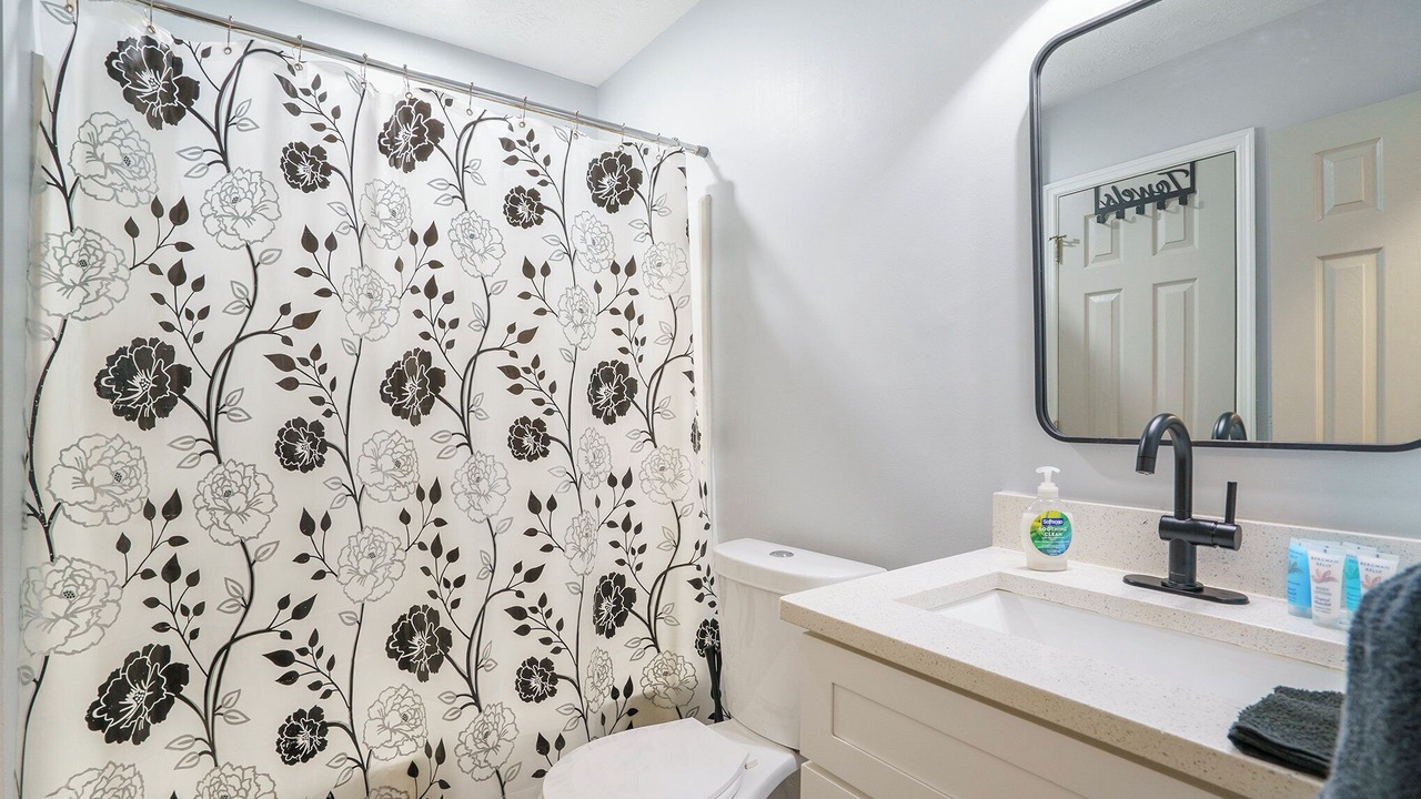 Photo of Bathroom in Church Street