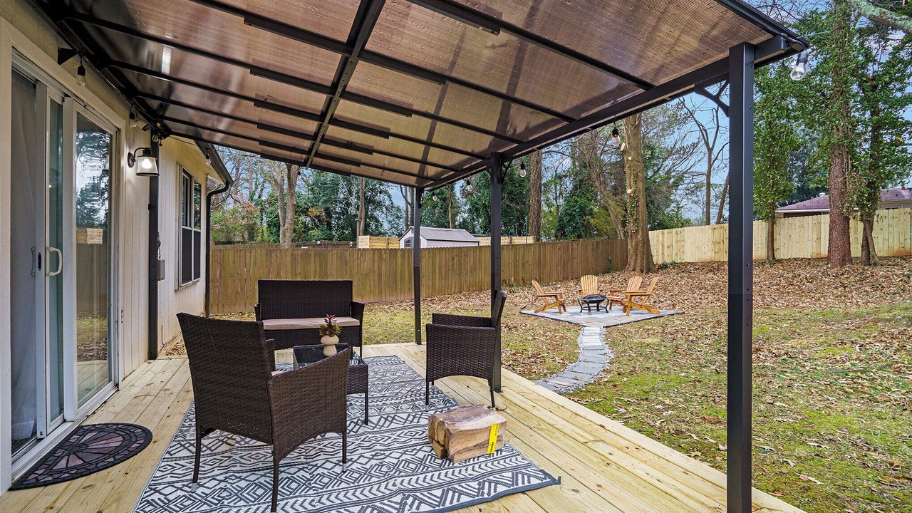Photo of Patio Balcony in Church Street