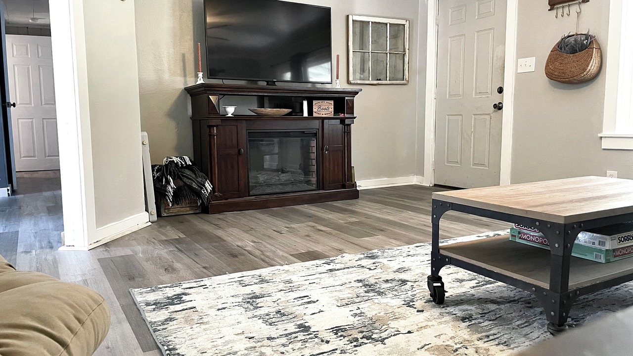 Photo of Livingroom in Baker