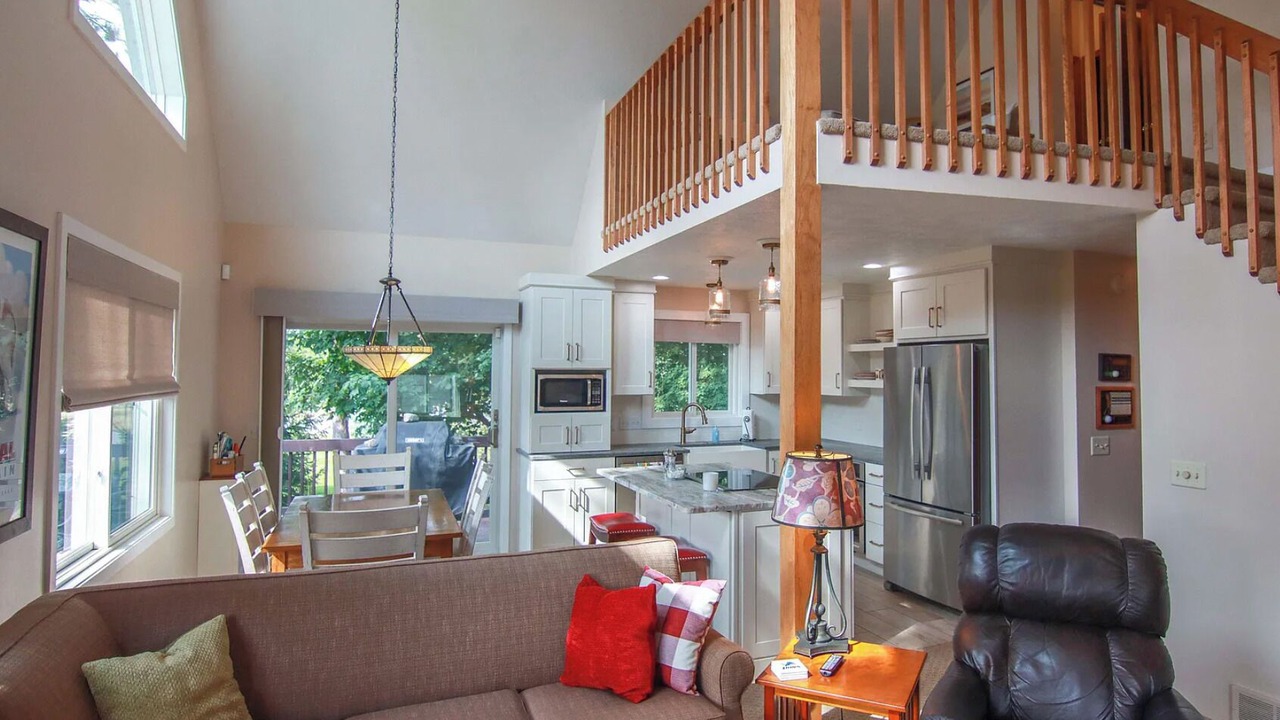 Photo of Livingroom in Thompsonville