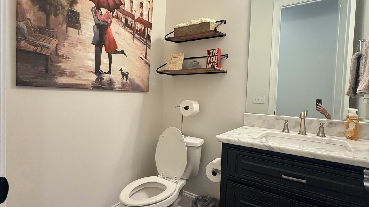 Photo of Bathroom in Auburn