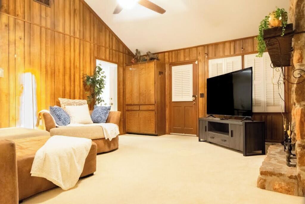 Photo of Livingroom in Columbus