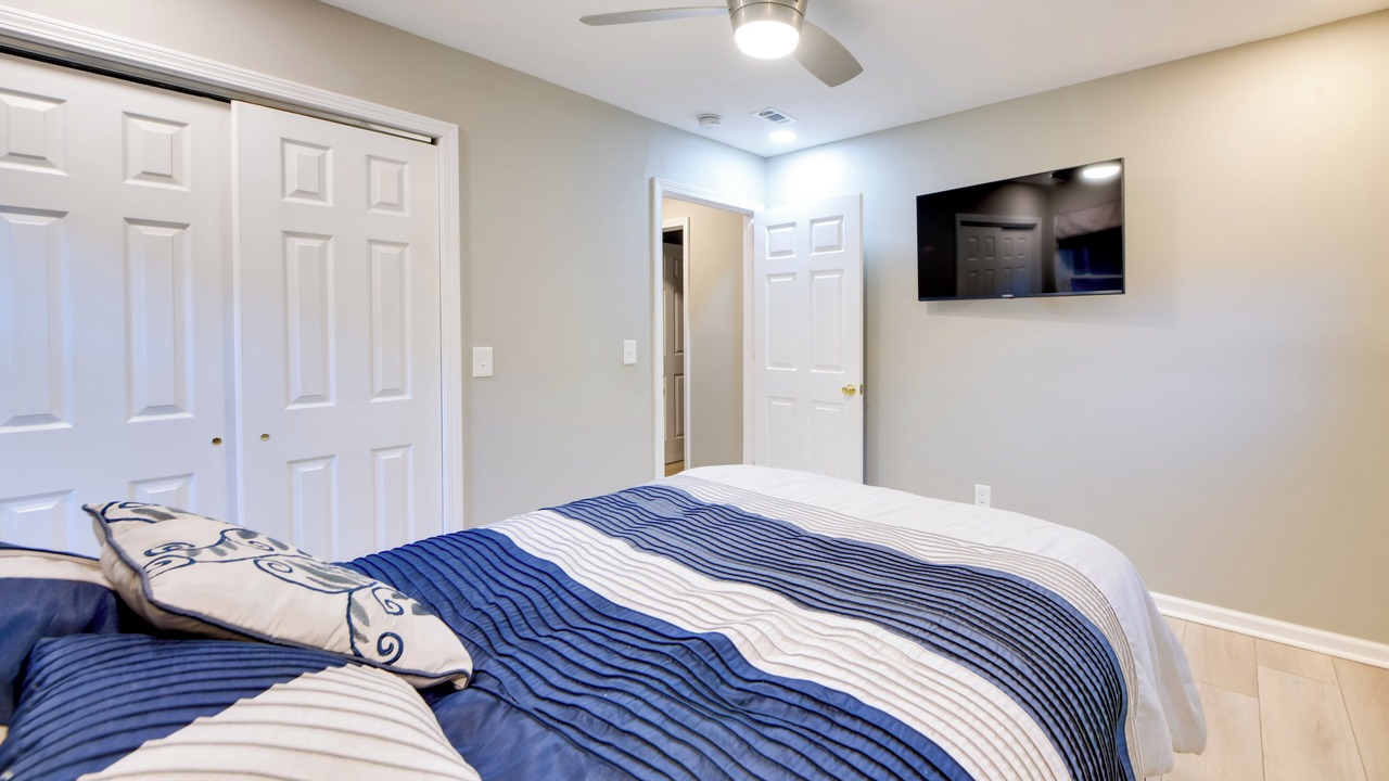 Photo of Bedroom in Shorter