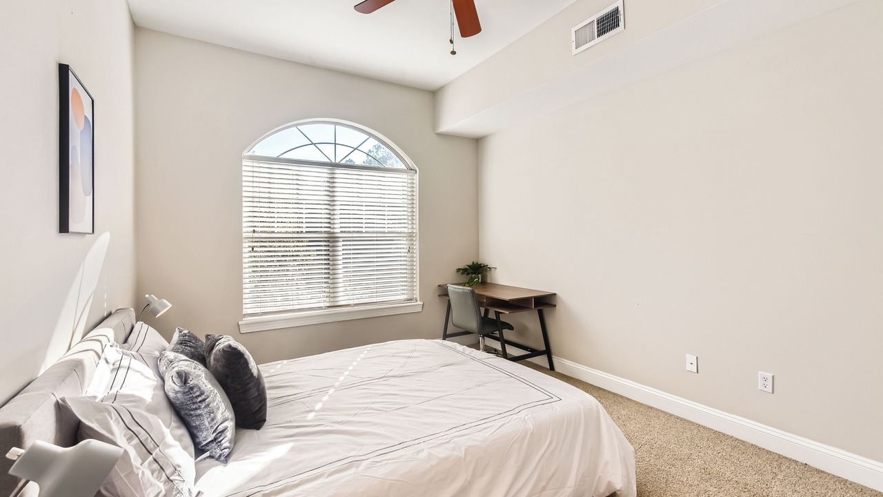 Photo of Bedroom in Old Fourth Ward