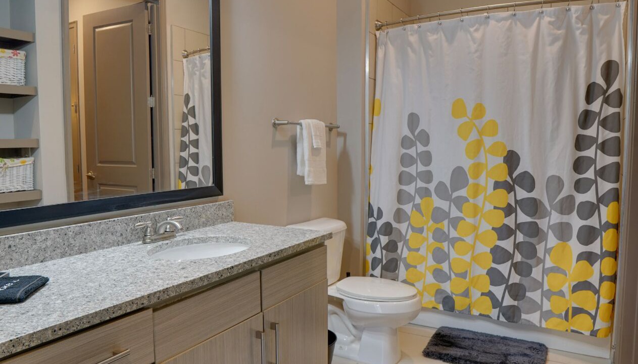 Photo of Bathroom in Loring Heights
