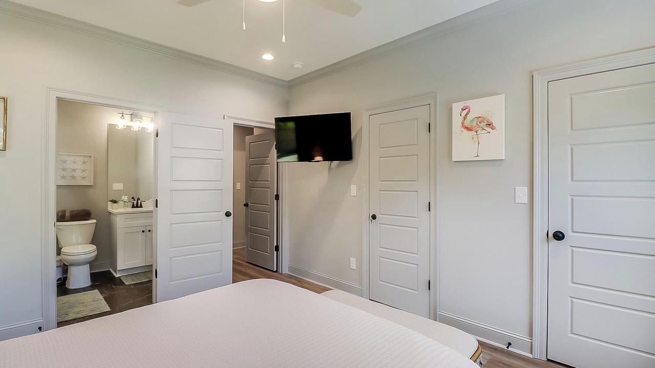 Photo of Bedroom in Waveland