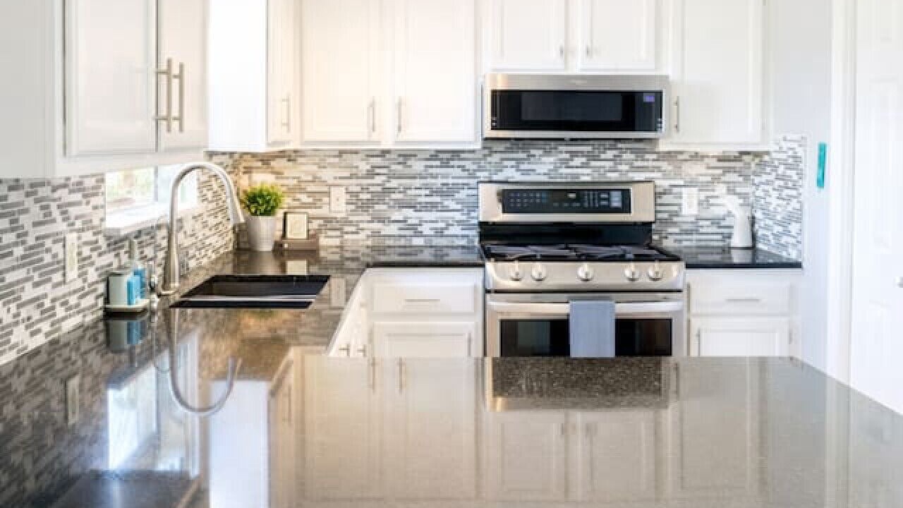 Photo of Kitchen in Sandalwood