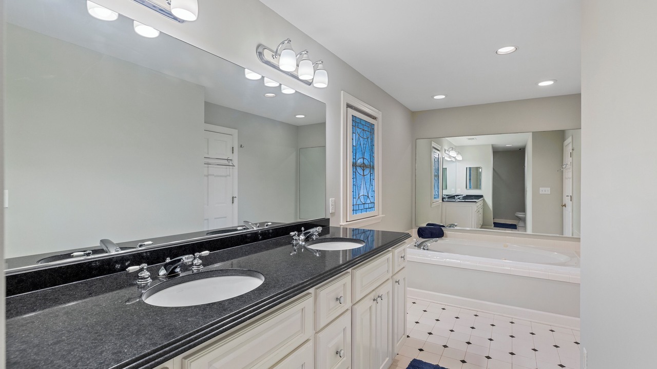 Photo of Bathroom in Avondale Estates