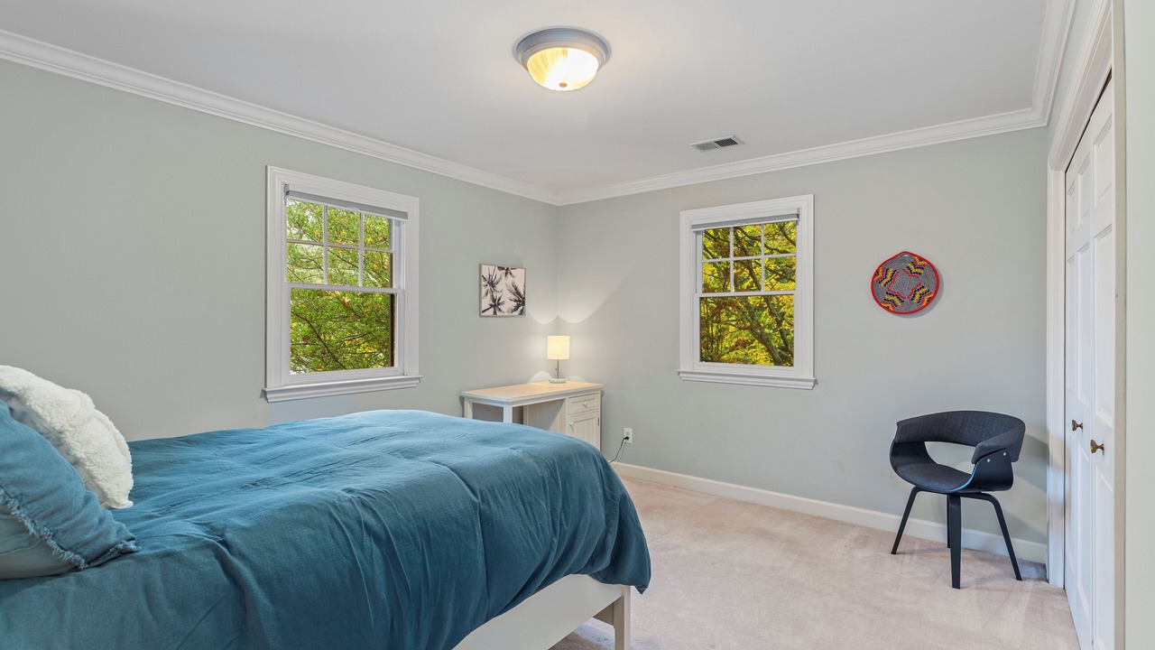 Photo of Bedroom in Avondale Estates