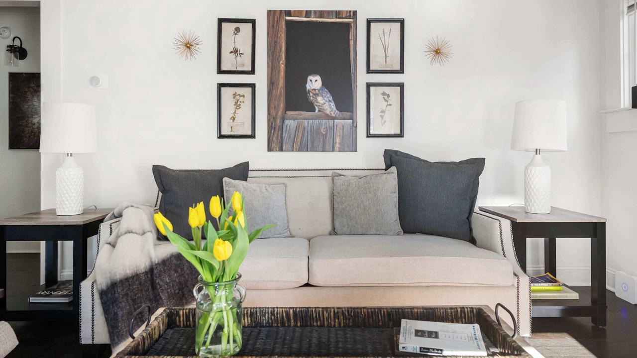 Photo of Livingroom in Inman Park